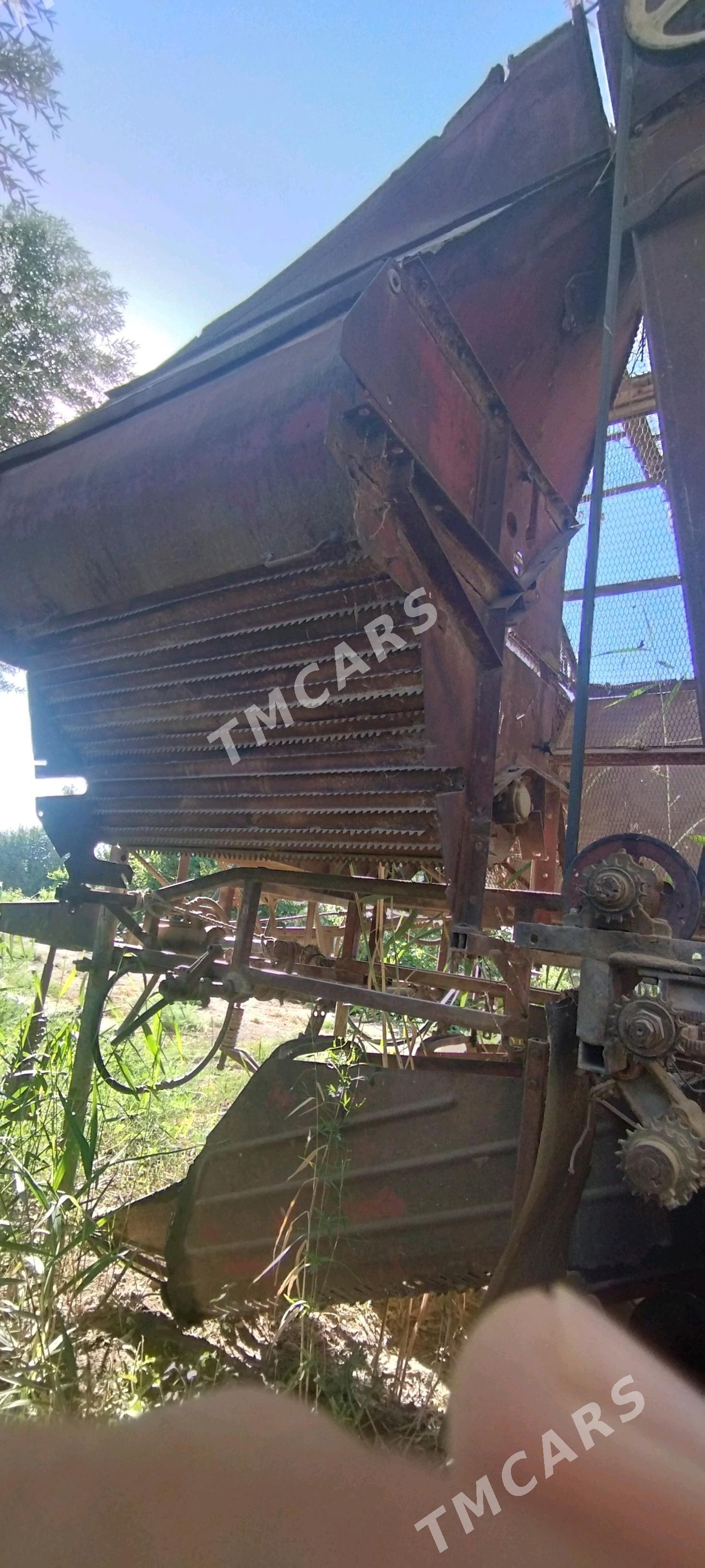 MTZ 82 1995 - 42 000 TMT - Kerki - img 3