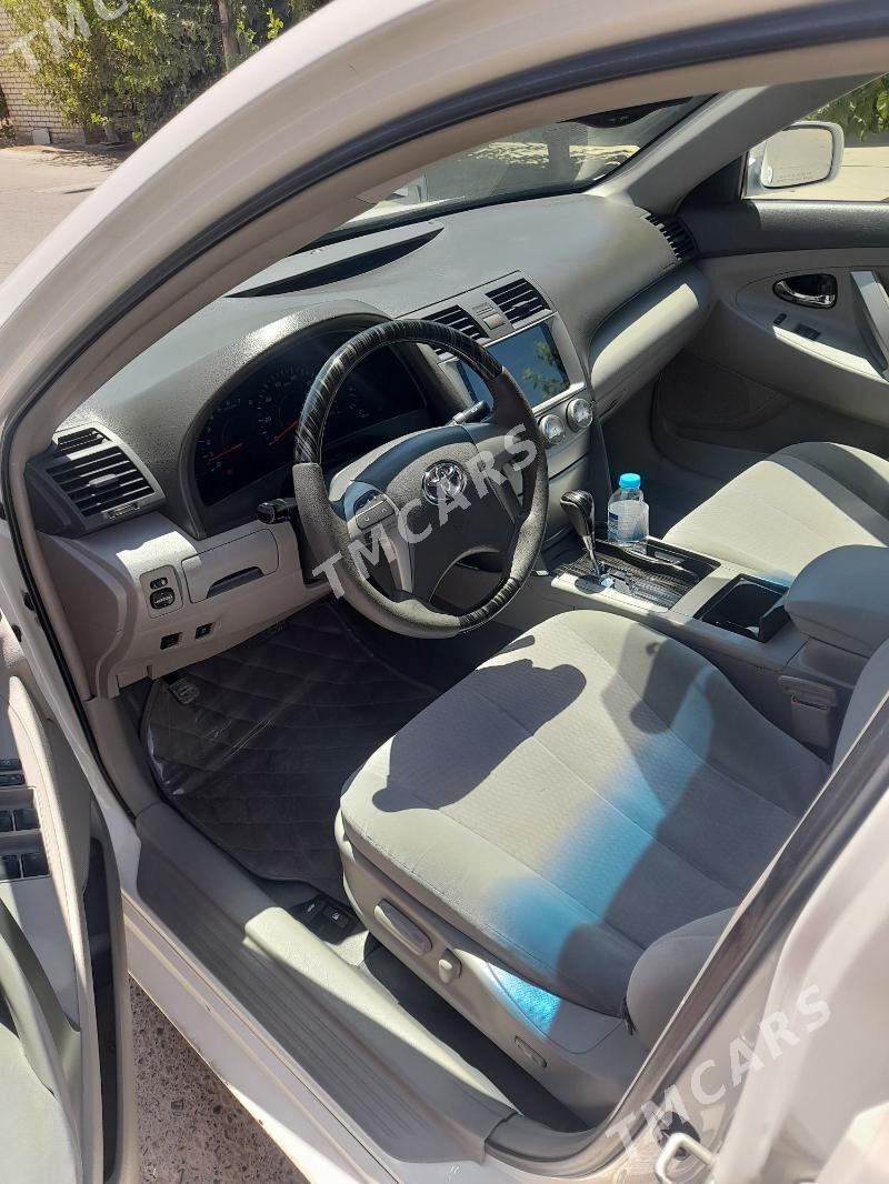 Toyota Camry 2010 - 210 000 TMT - Мары - img 6