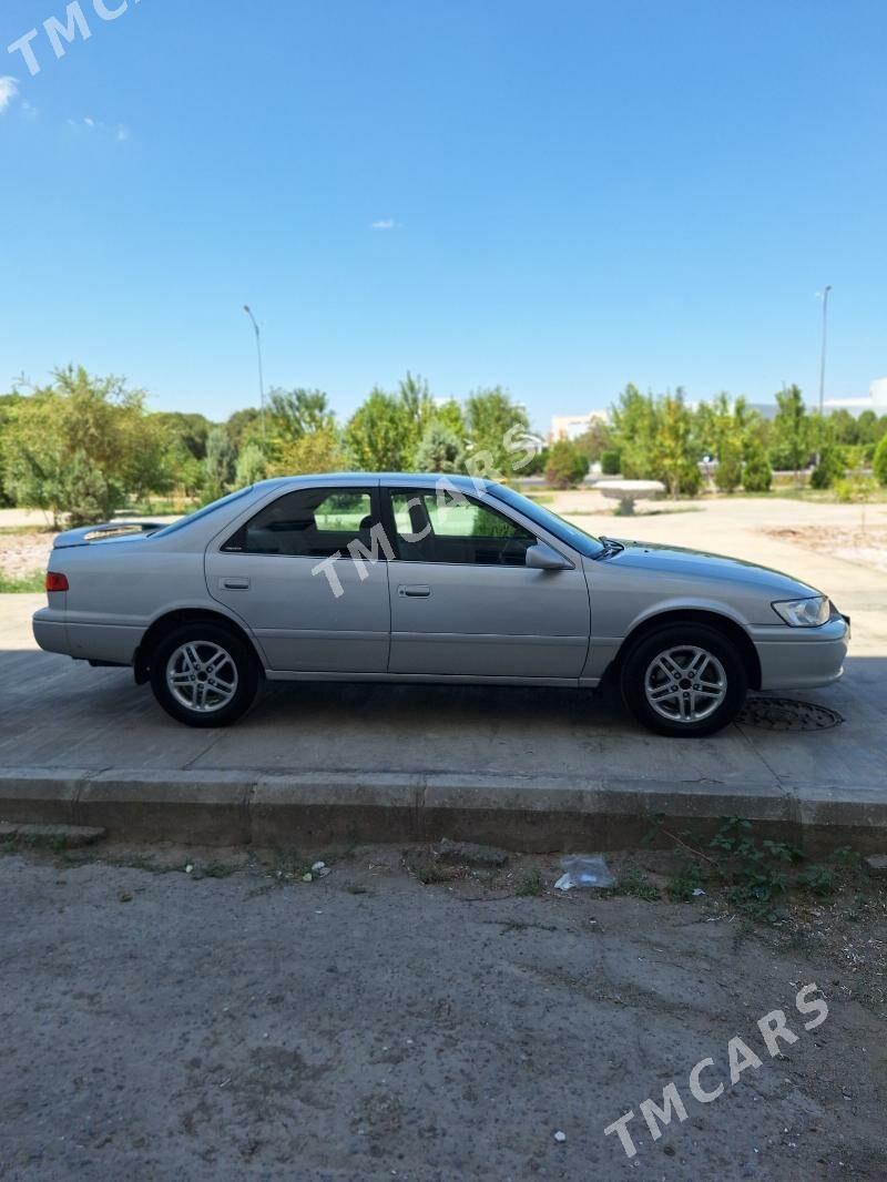 Toyota Camry 2001 - 160 000 TMT - Дашогуз - img 6