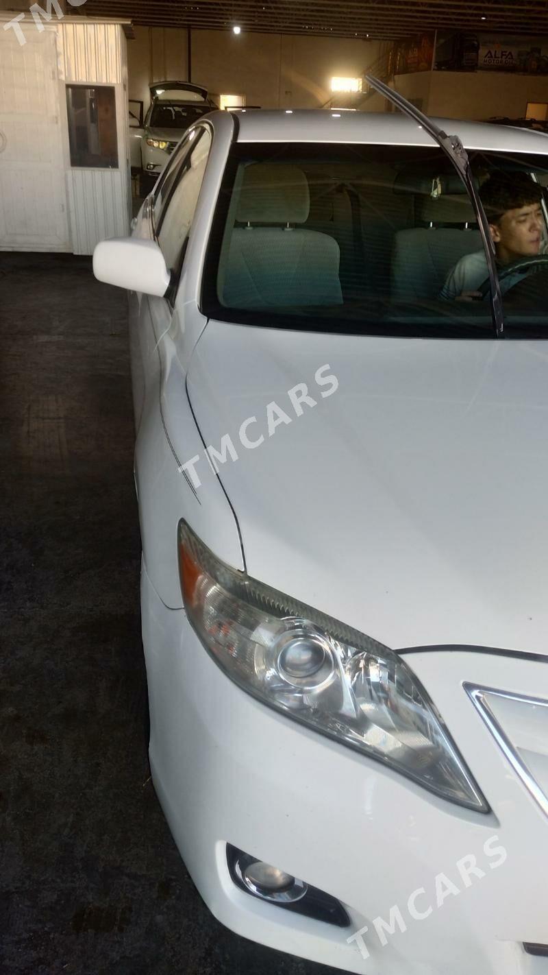 Toyota Camry 2010 - 220 000 TMT - Baýramaly - img 2