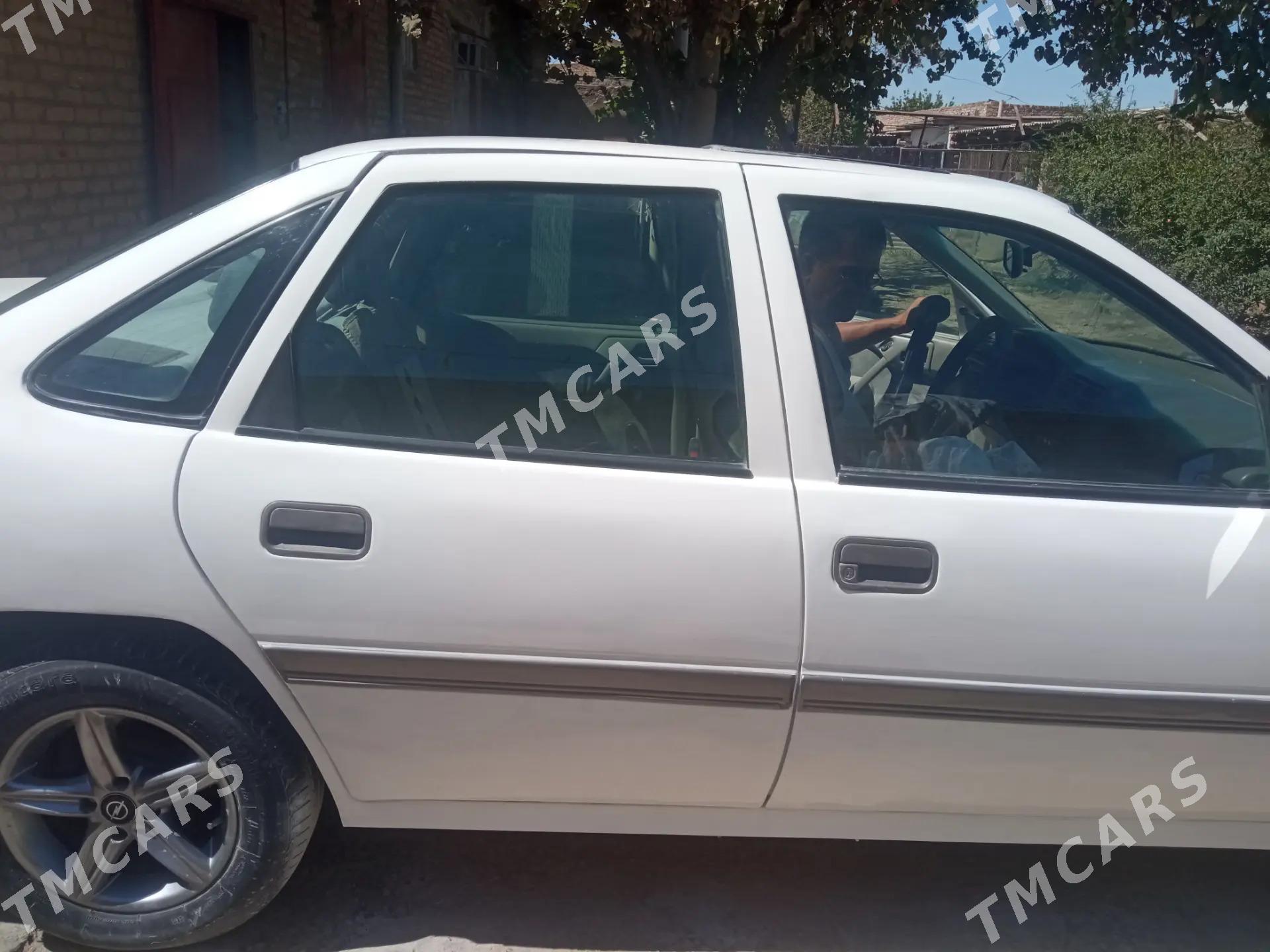 Opel Vectra 1989 - 50 000 TMT - Türkmenabat - img 2