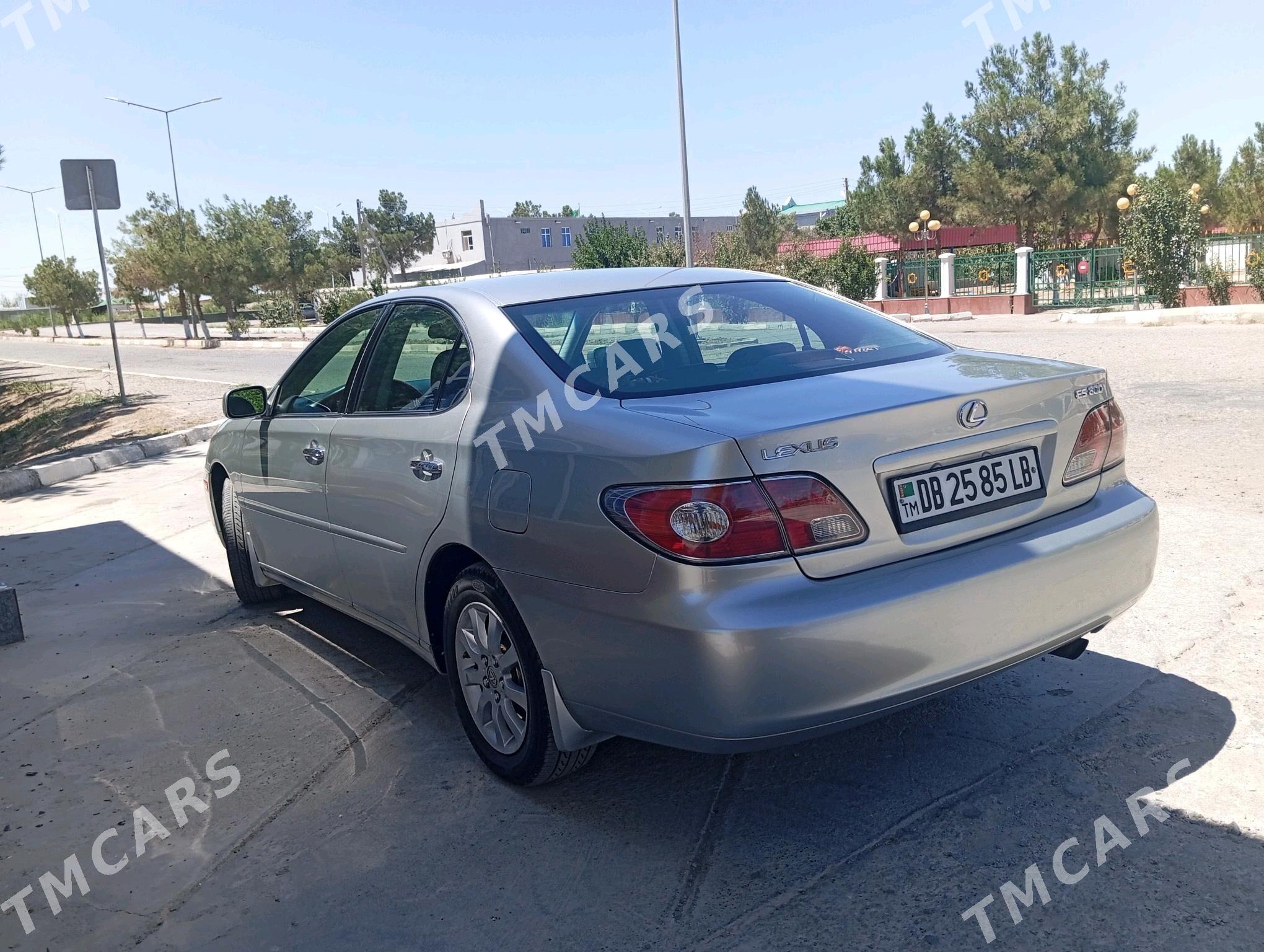 Lexus ES 300 2002 - 206 000 TMT - Dänew - img 2