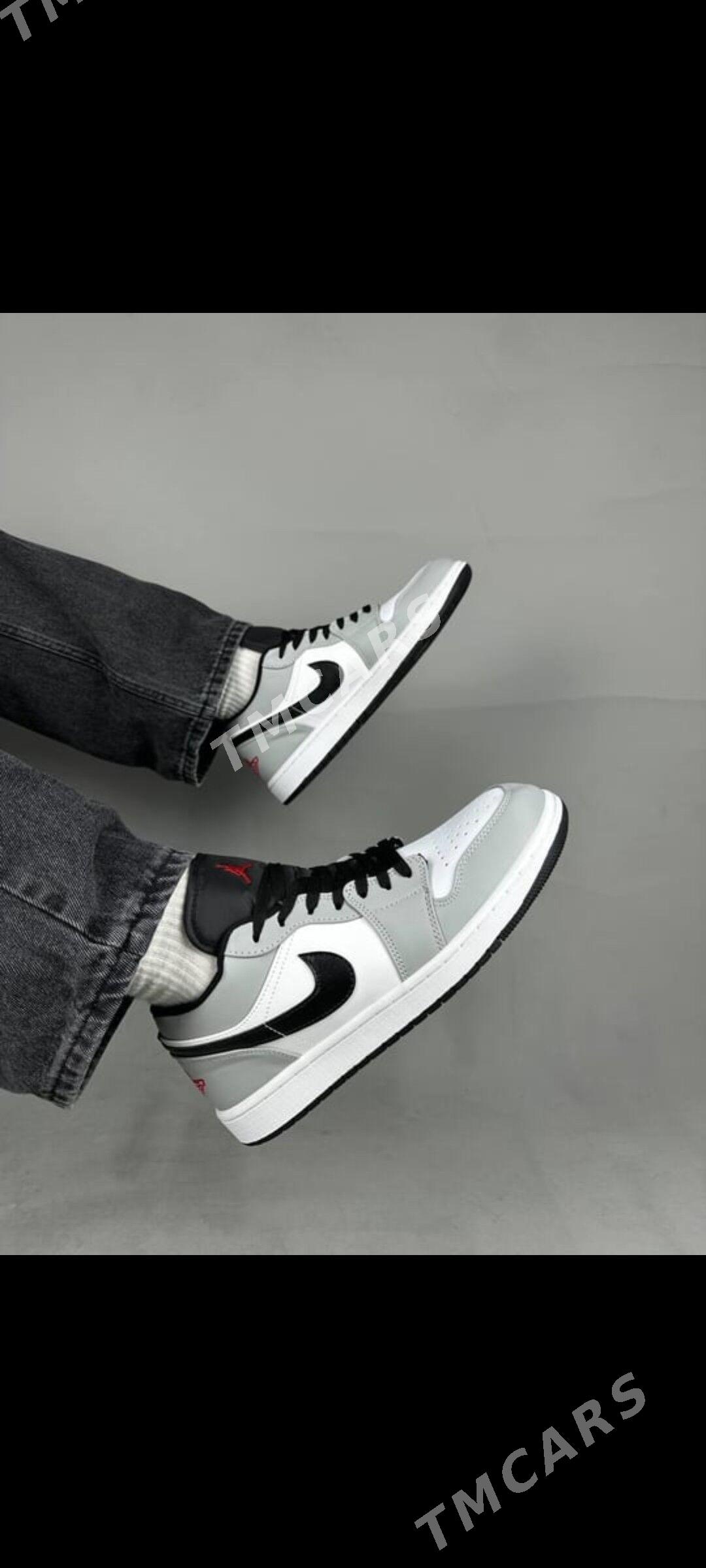 NIKE AIR JORDAN  SMOKE GREY - Aşgabat - img 3