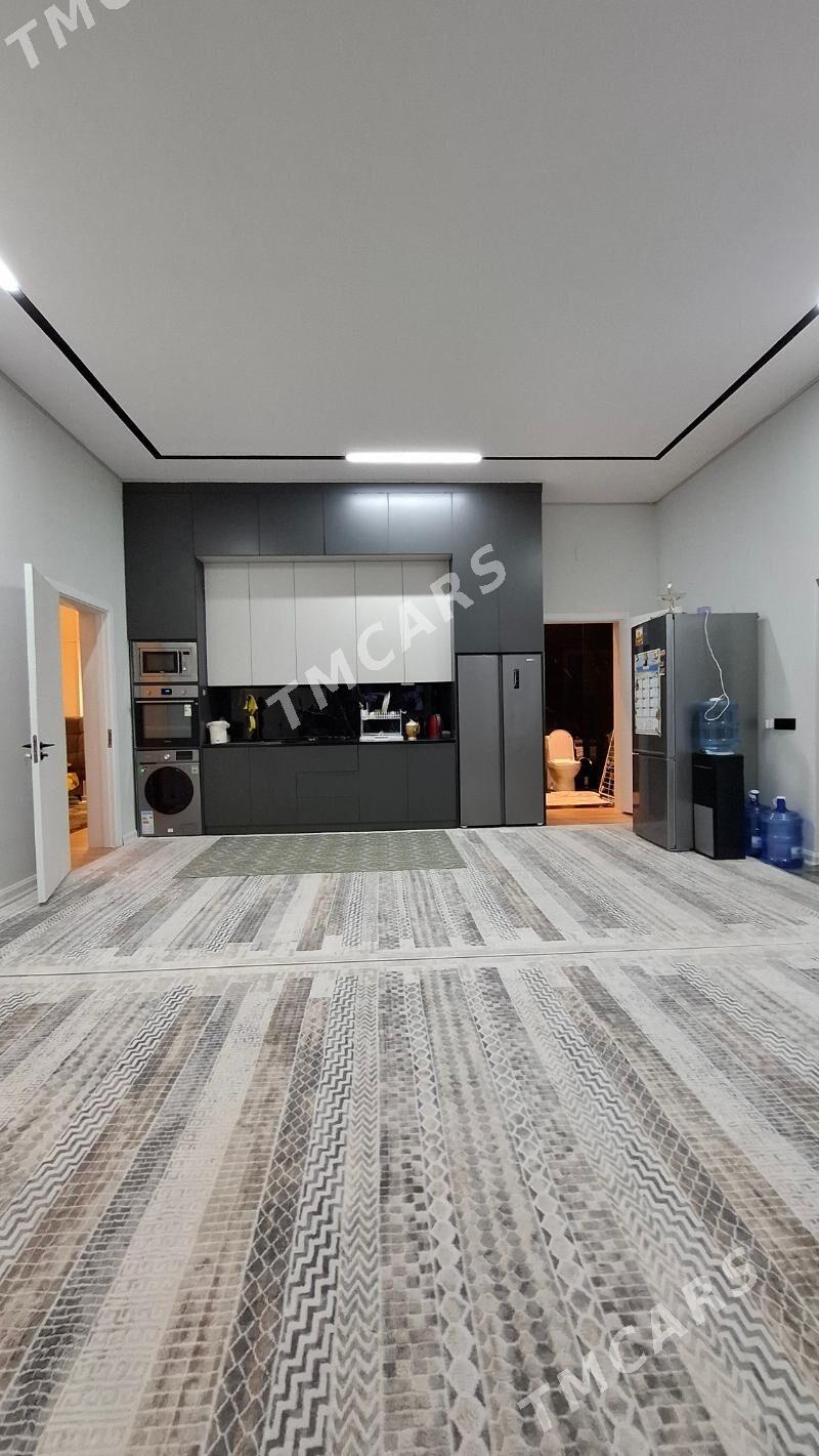 EKS BAZA  3 KOMNAT  140 M² - Ашхабад - img 8