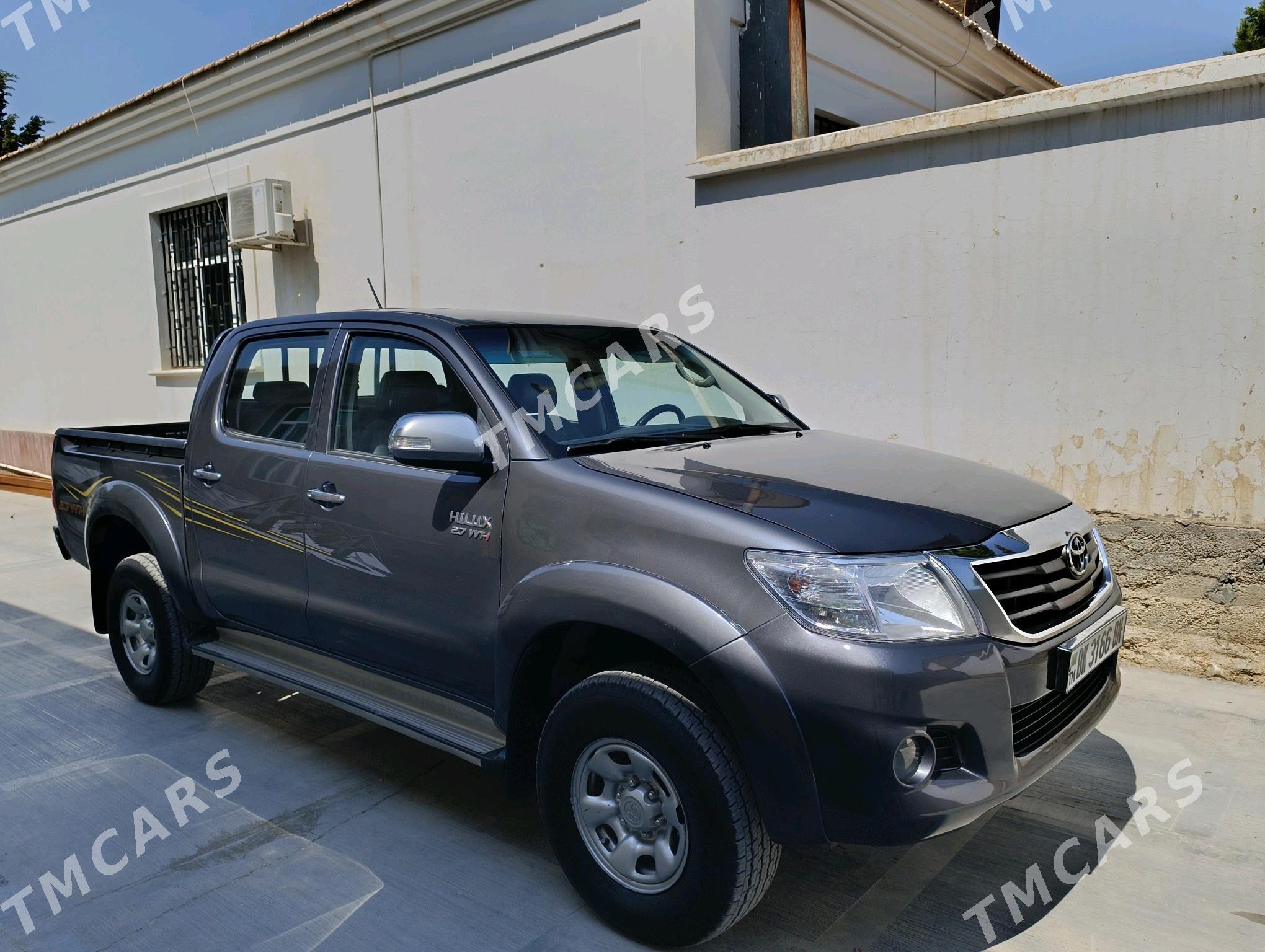 Toyota Hilux 2013 - 325 000 TMT - Balkanabat - img 7