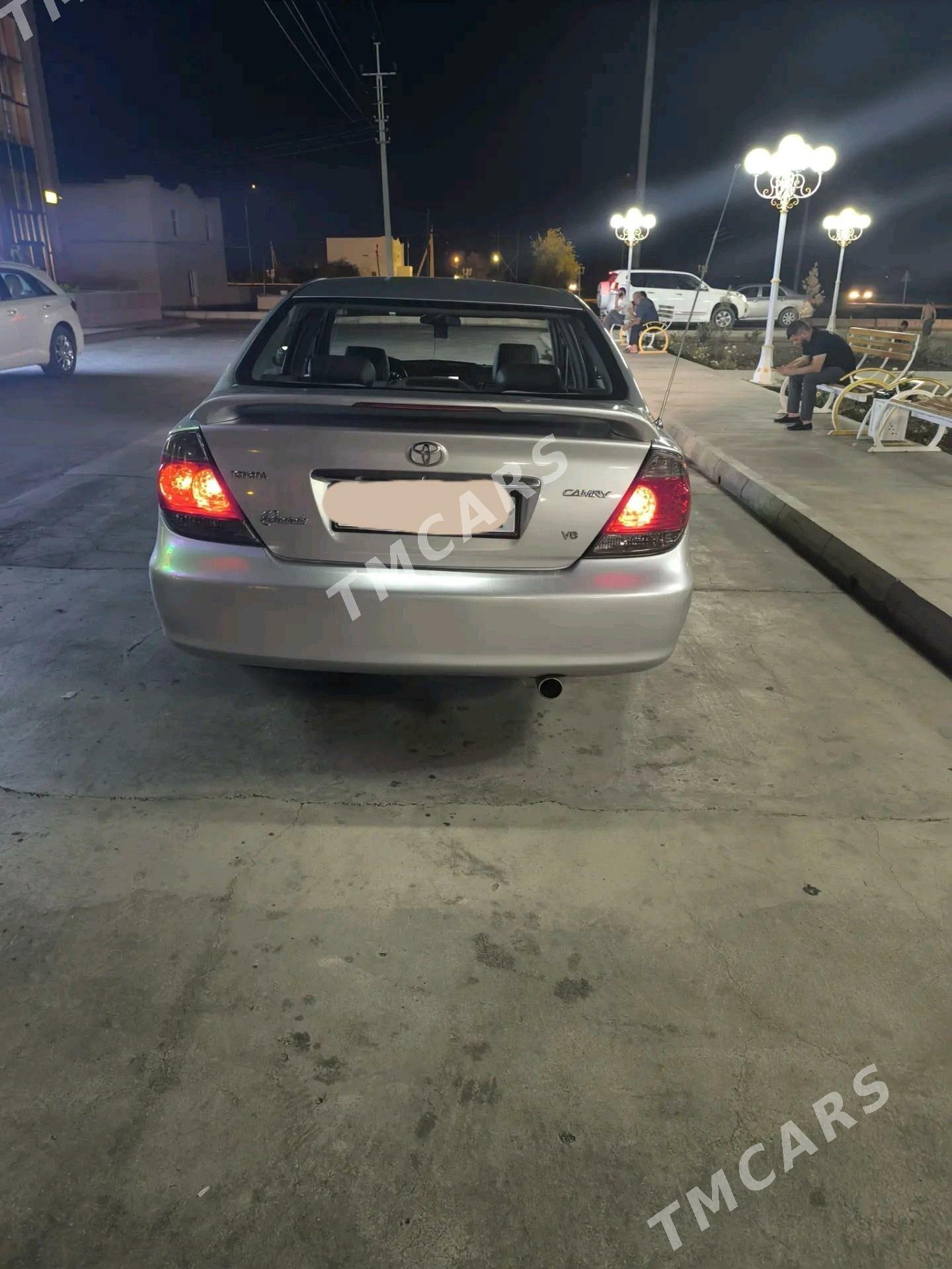 Toyota Camry 2004 - 150 000 TMT - Дашогуз - img 3