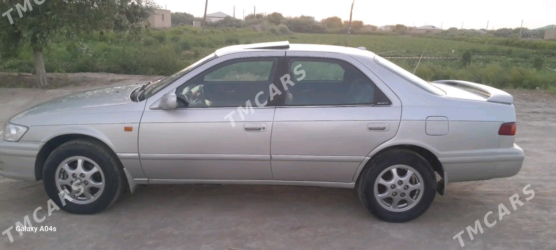 Toyota Camry 2001 - 155 000 TMT - Köneürgenç - img 2