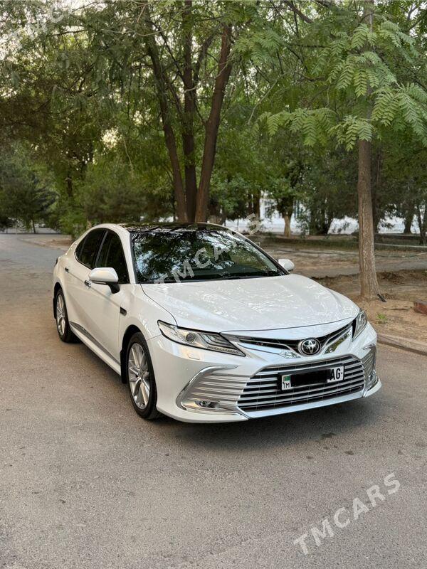 Toyota Camry 2022 - 619 000 TMT - Ашхабад - img 4