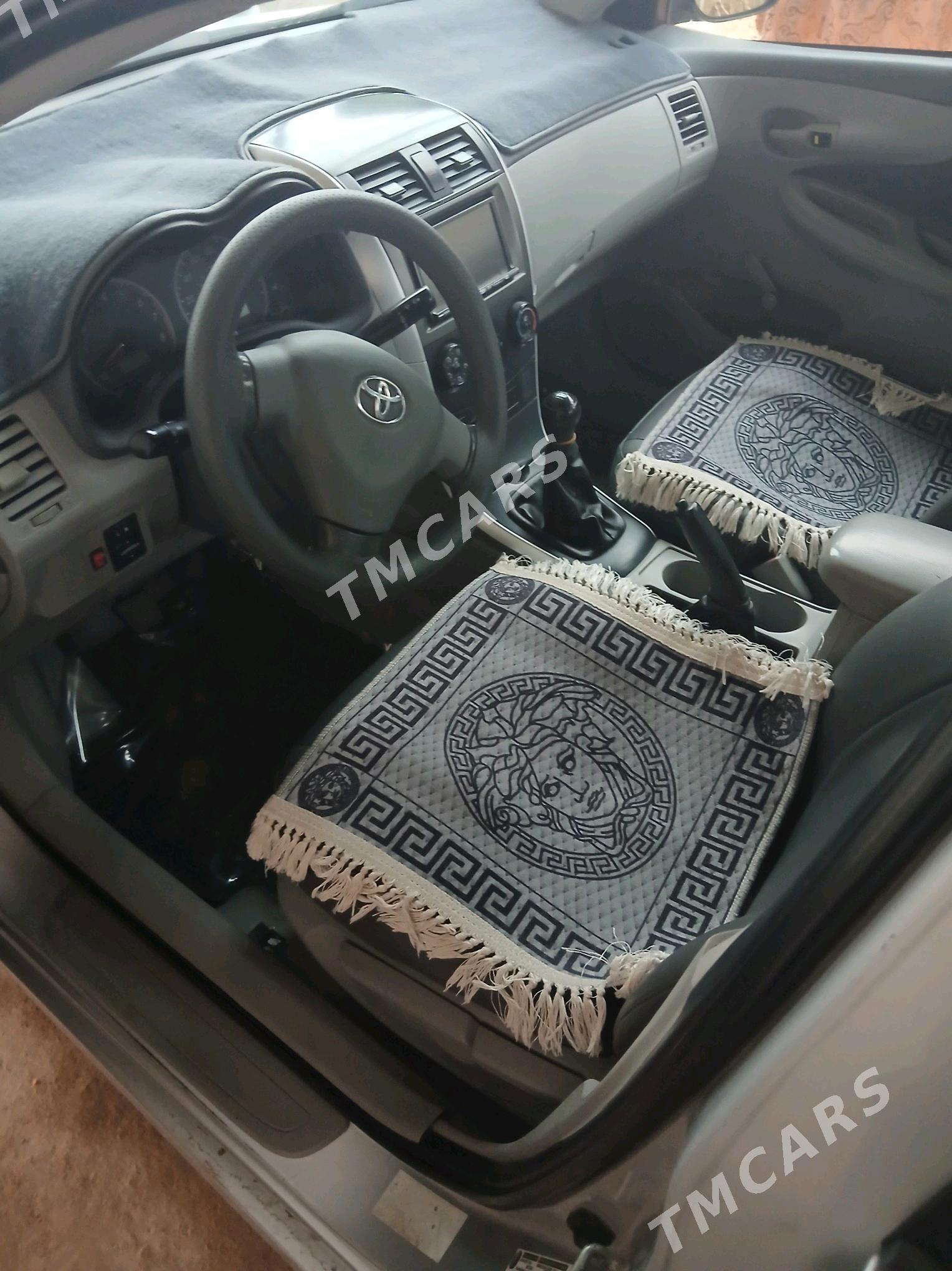 Toyota Corolla 2009 - 140 000 TMT - Дашогуз - img 8