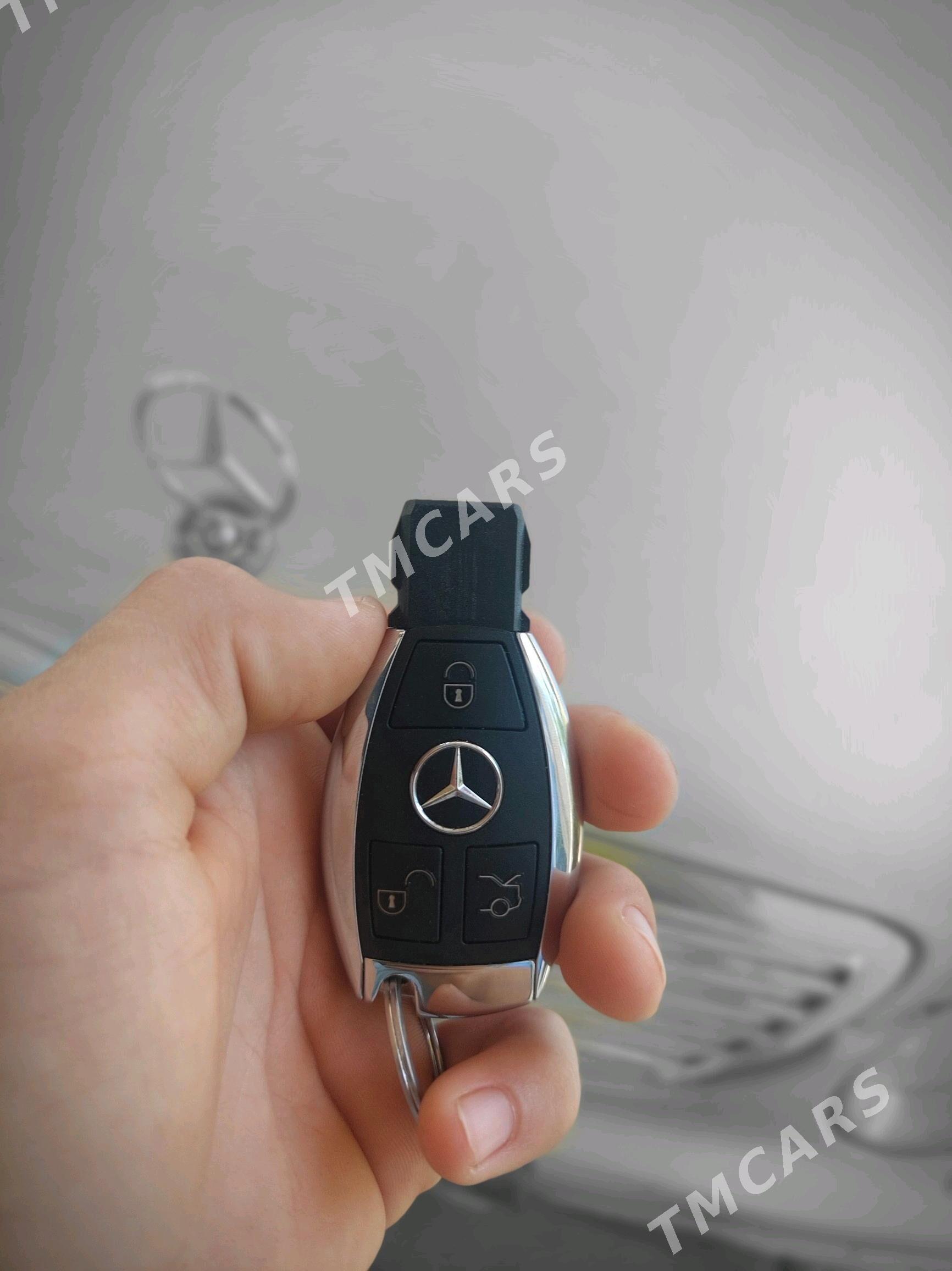 Mercedes-Benz E320 2002 - 132 000 TMT - Кёнеургенч - img 4