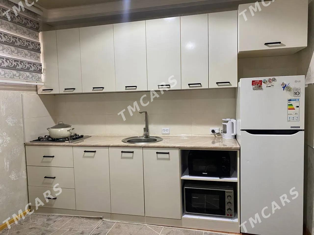 ПРОДАЖА КВАРТИРЫ ЦЕНТР ЫЛХАМ АЛЛЕЯ 2 ком - Ашхабад - img 4