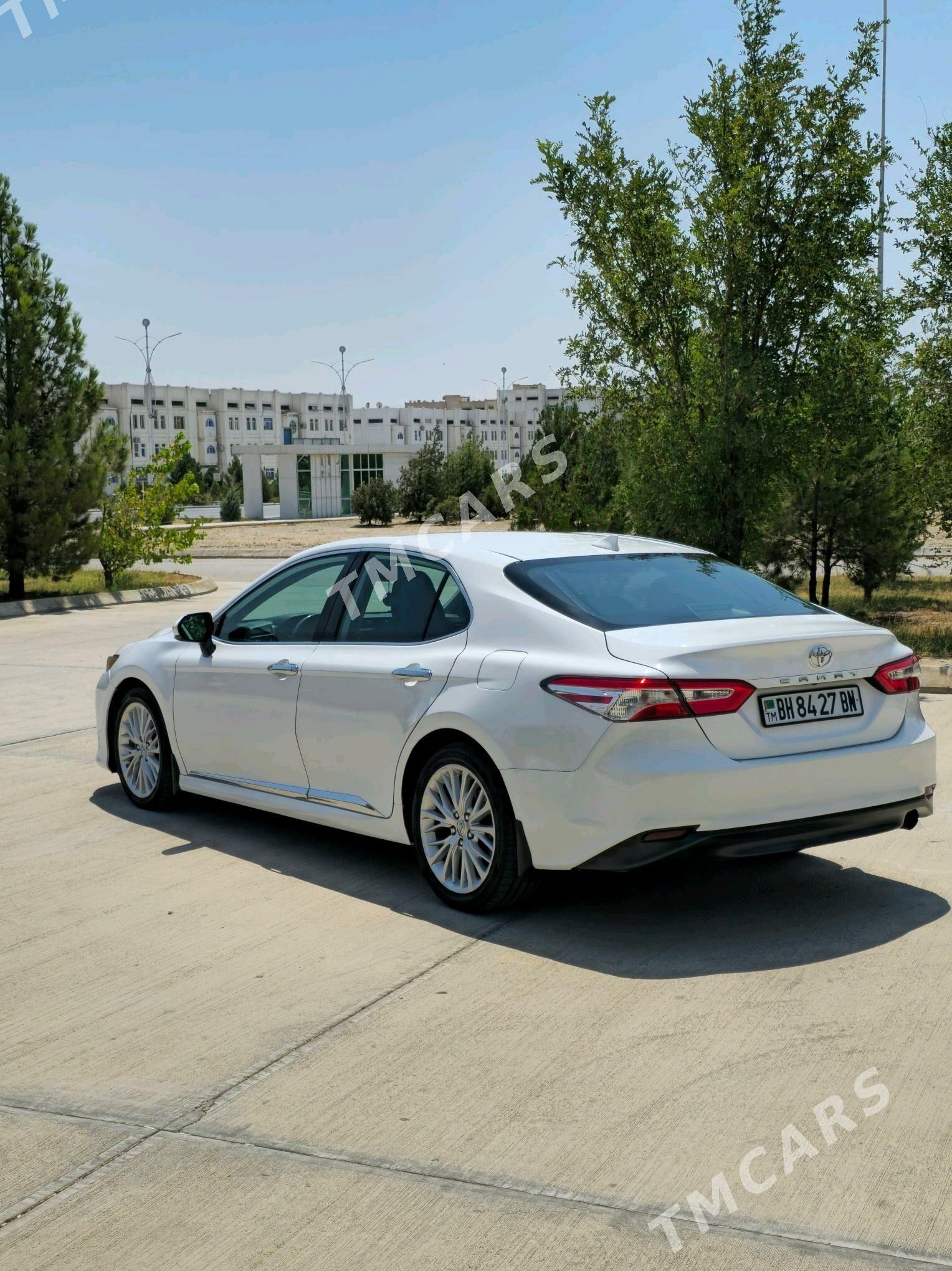 Toyota Camry 2018 - 310 000 TMT - Balkanabat - img 6