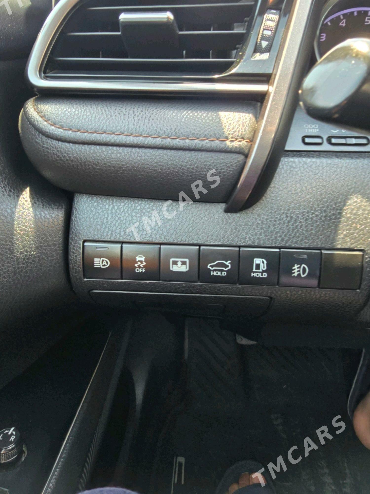 Toyota Camry 2018 - 310 000 TMT - Balkanabat - img 8