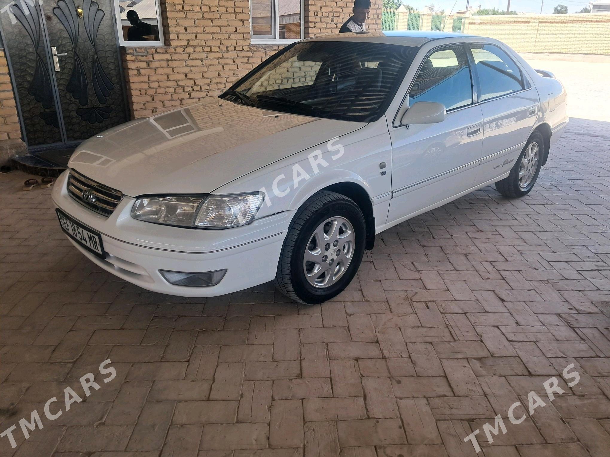 Toyota Camry 2000 - 125 000 TMT - Байрамали - img 8