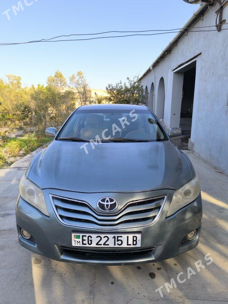 Toyota Camry 2011 - 170 000 TMT - Туркменабат - img 4