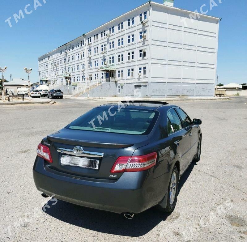 Toyota Camry 2011 - 240 000 TMT - Мары - img 2
