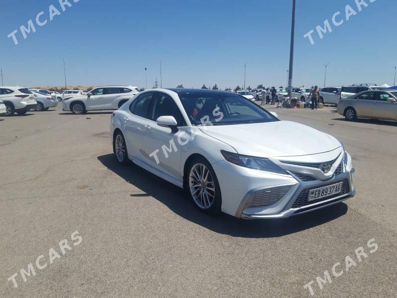 Toyota Camry 2020 - 325 000 TMT - Бузмеин - img 5