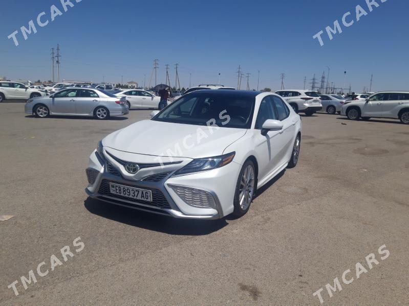 Toyota Camry 2020 - 325 000 TMT - Бузмеин - img 3