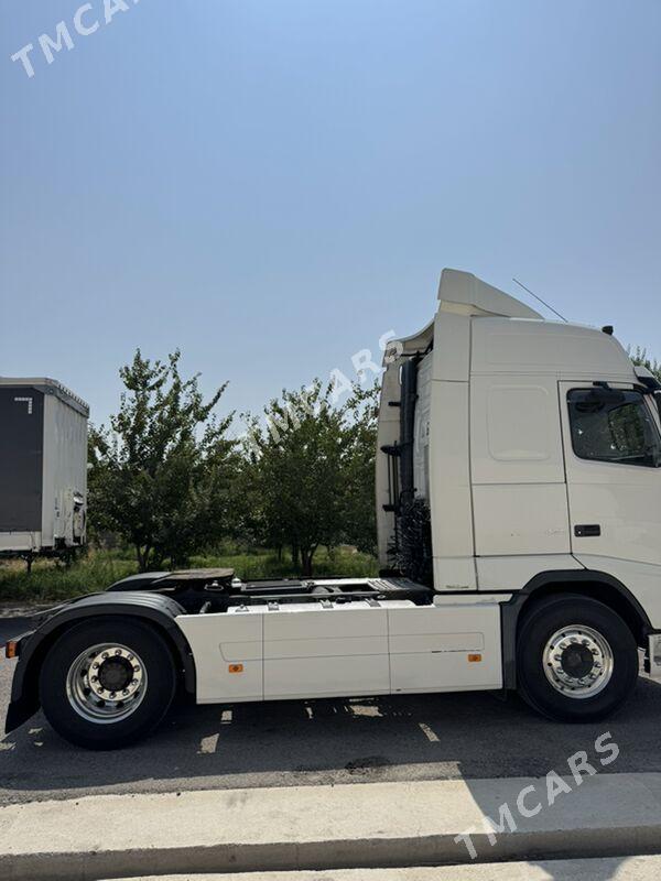 Volvo FH12 2003 - 760 000 TMT - Херрикгала - img 3