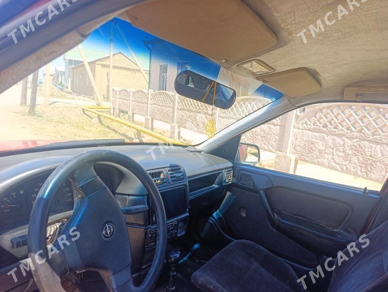 Opel Vectra 1990 - 19 000 TMT - Мары - img 2