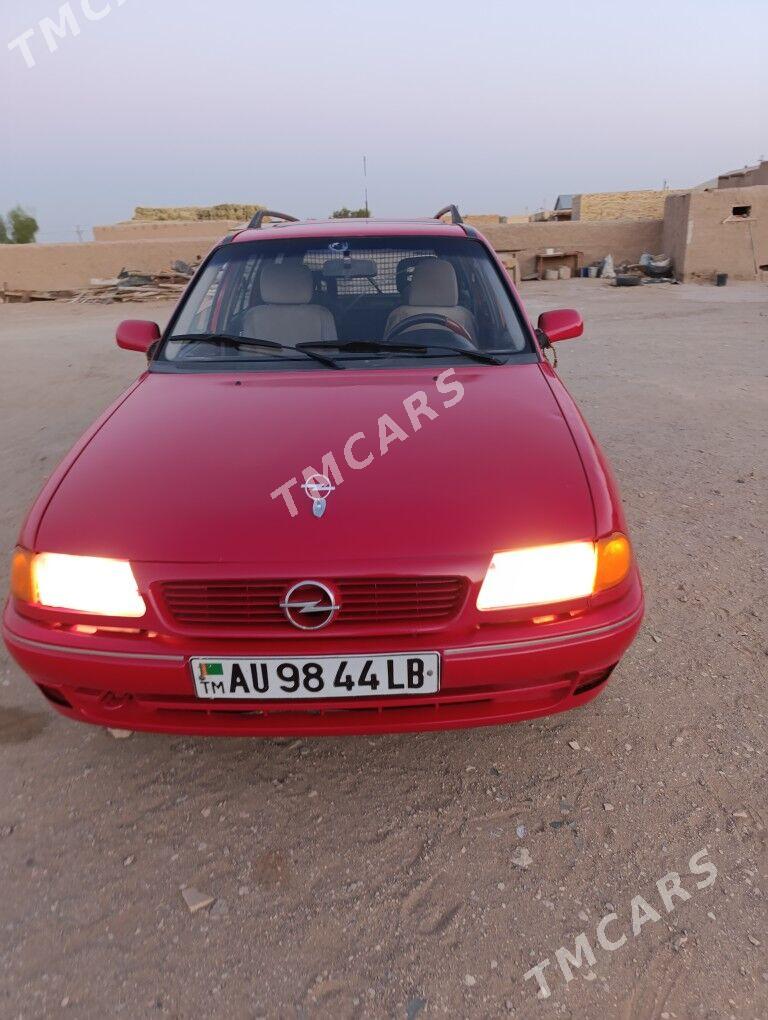 Opel Astra 1996 - 38 000 TMT - Darganata - img 4
