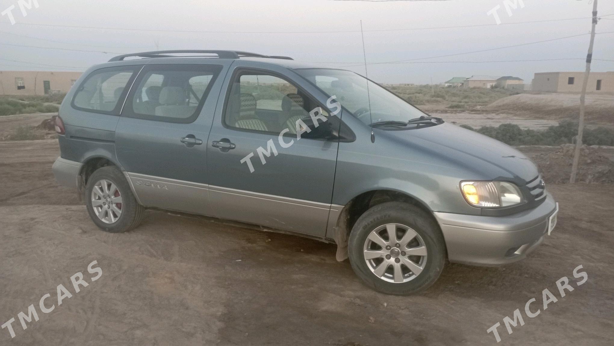 Toyota Sienna 2002 - 160 000 TMT - Гурбансолтан Едже - img 2