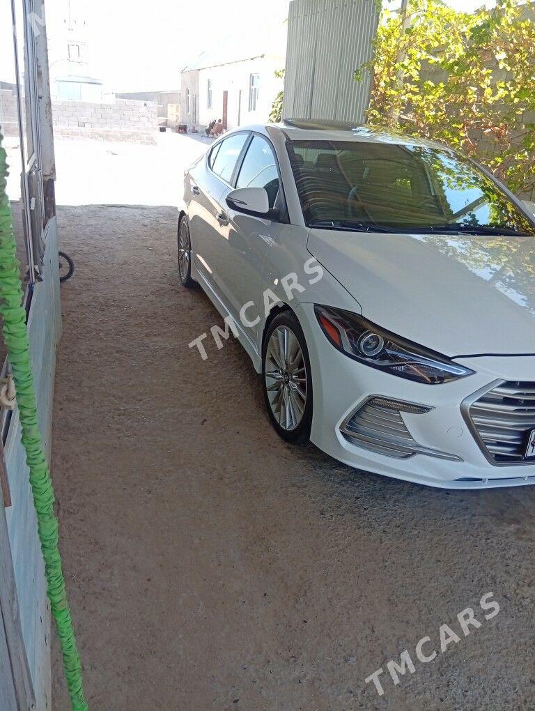 Hyundai Elantra 2017 - 177 000 TMT - Ашхабад - img 3