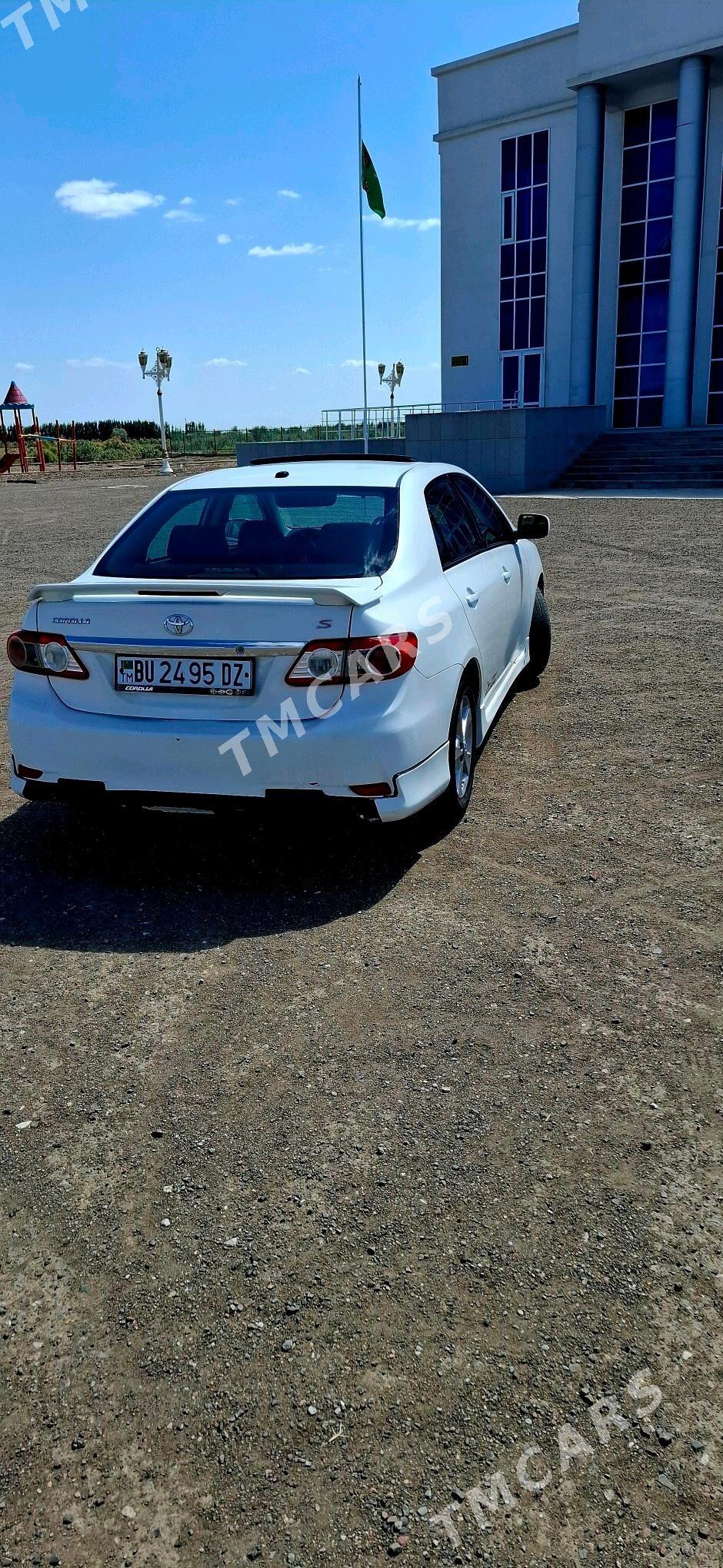 Toyota Corolla 2012 - 175 000 TMT - Gubadag - img 5
