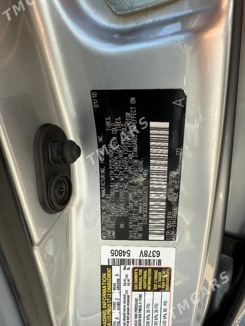 Toyota Sienna 2010 - 300 000 TMT - Мары - img 6