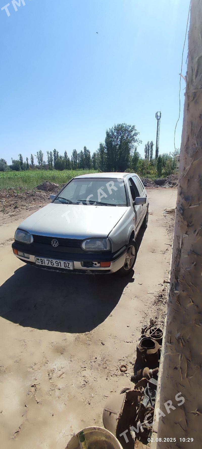 Volkswagen Golf III 1995 - 10 000 TMT - Köneürgenç - img 3