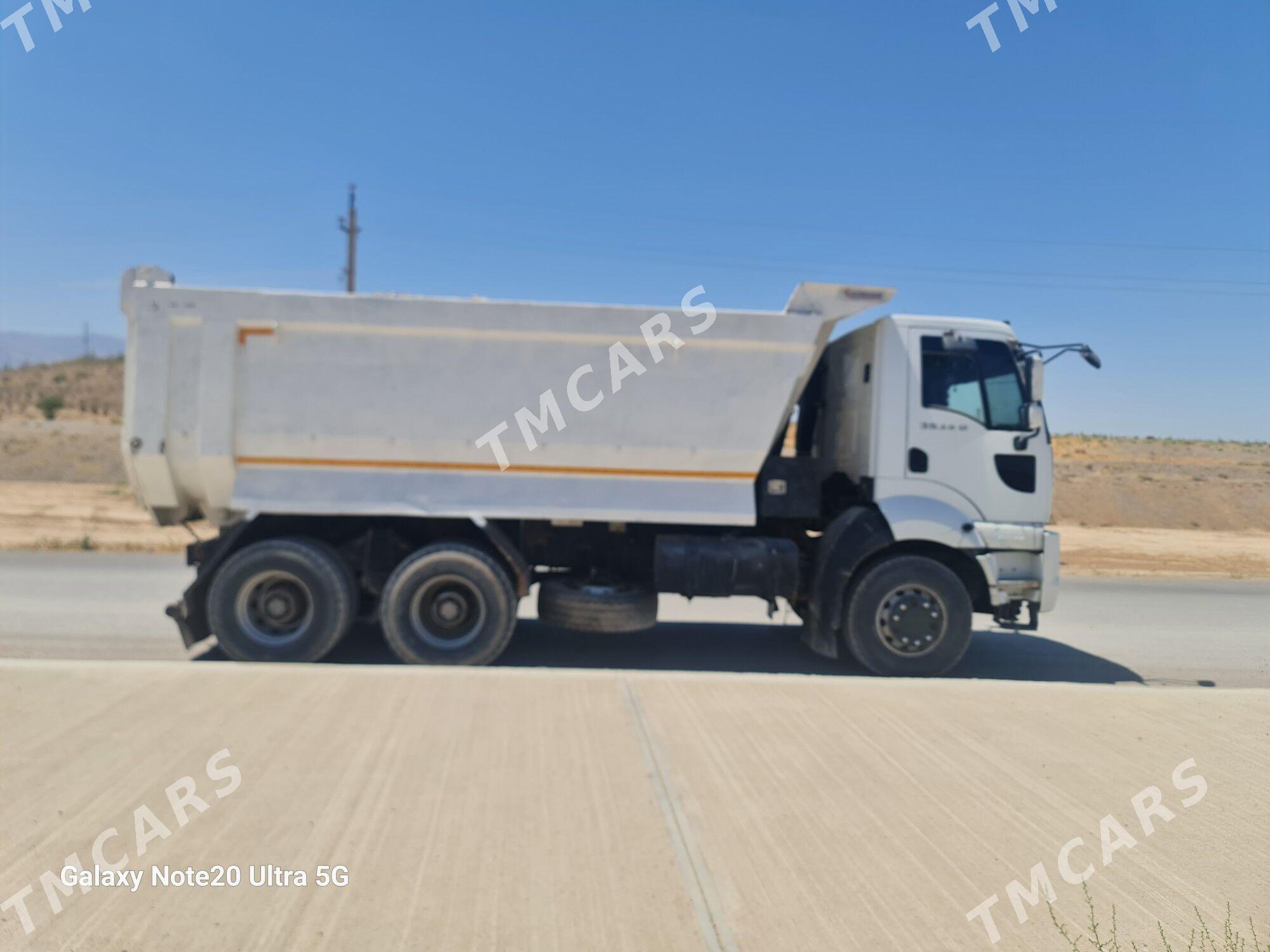 Ford Cargo 3535D 2013 - 650 000 TMT - Ашхабад - img 4
