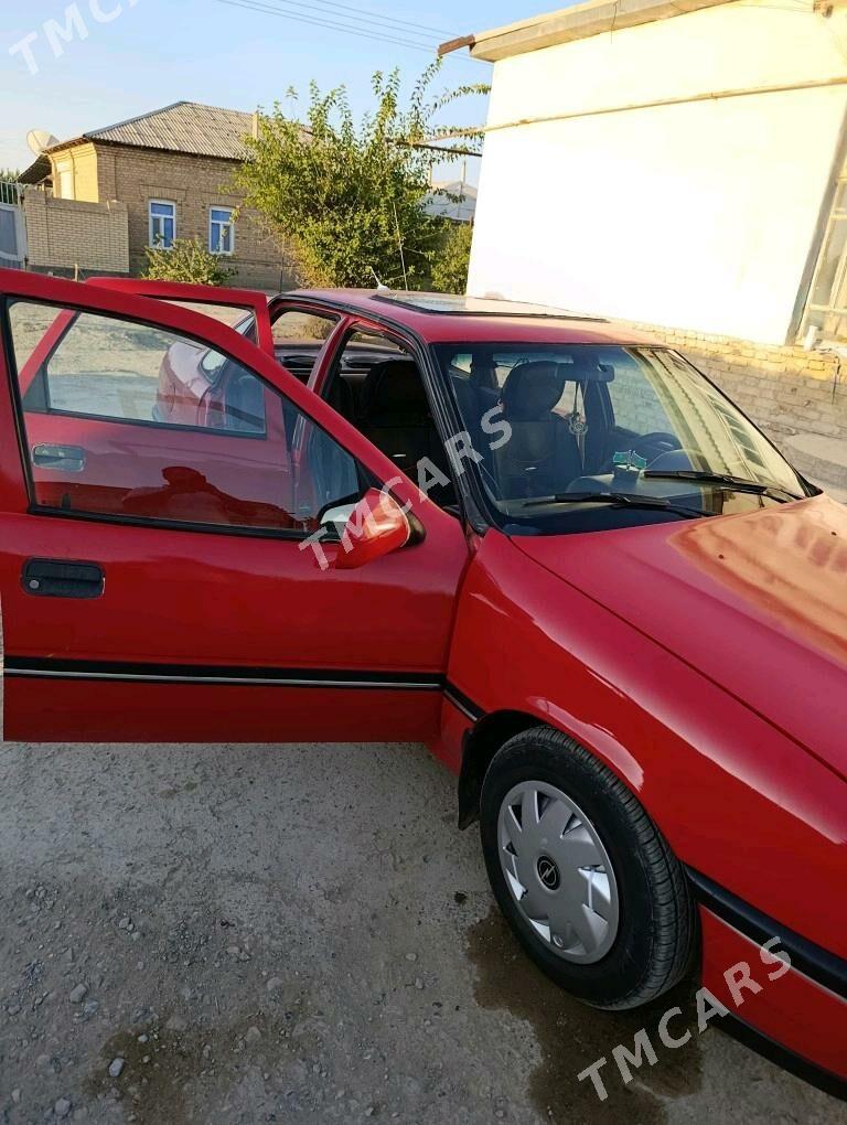 Opel Vectra 1991 - 30 000 TMT - Мары - img 7