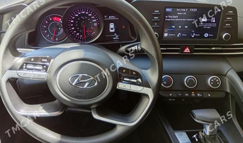 Hyundai Elantra 2022 - 245 000 TMT - Кëши - img 9