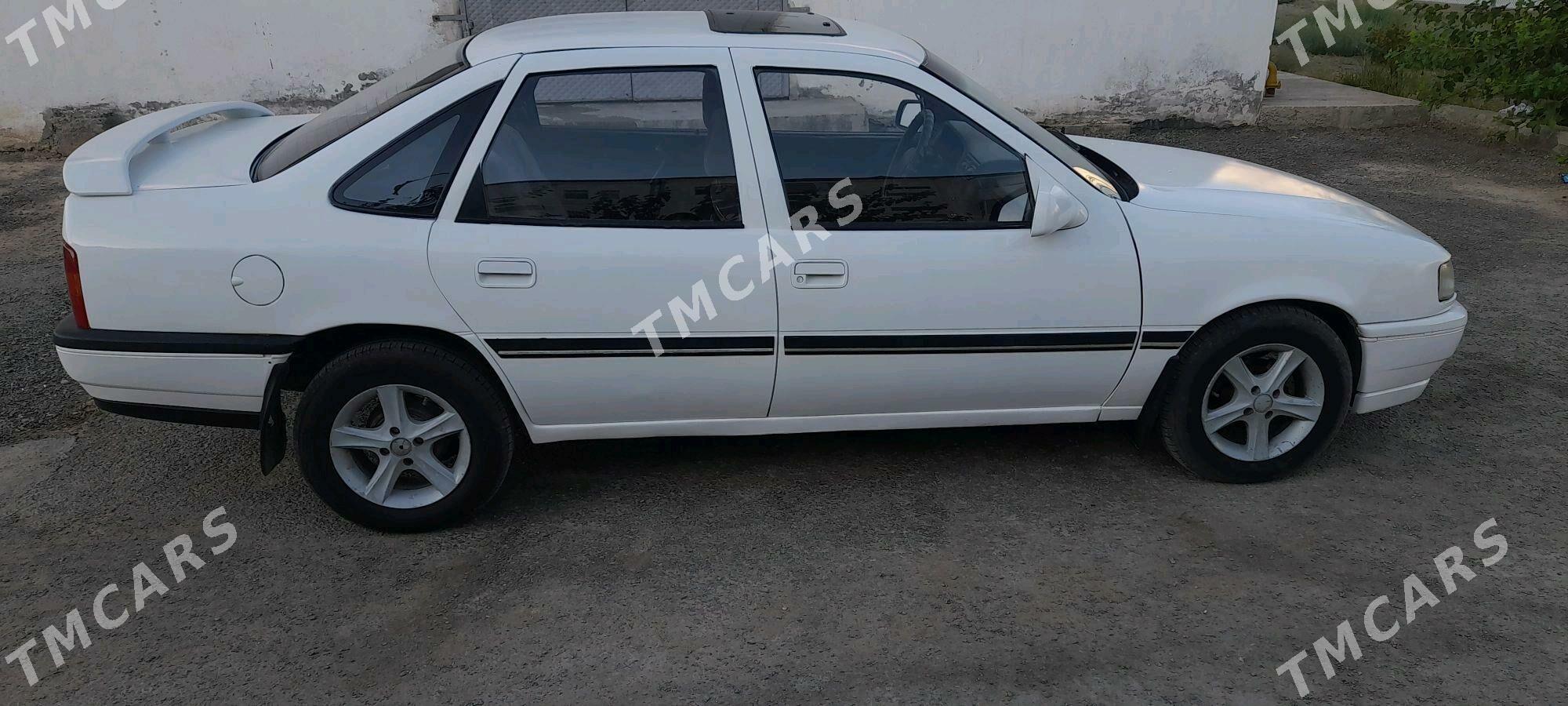 Opel Vectra 1990 - 40 000 TMT - Анев - img 2