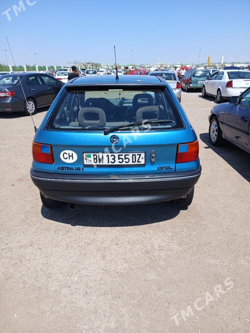 Opel Astra 1993 - 46 000 TMT - Дашогуз - img 1