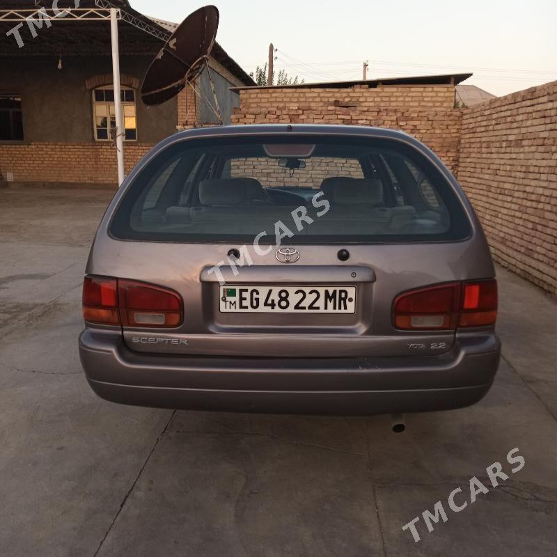 Toyota Camry 1992 - 75 000 TMT - Байрамали - img 3