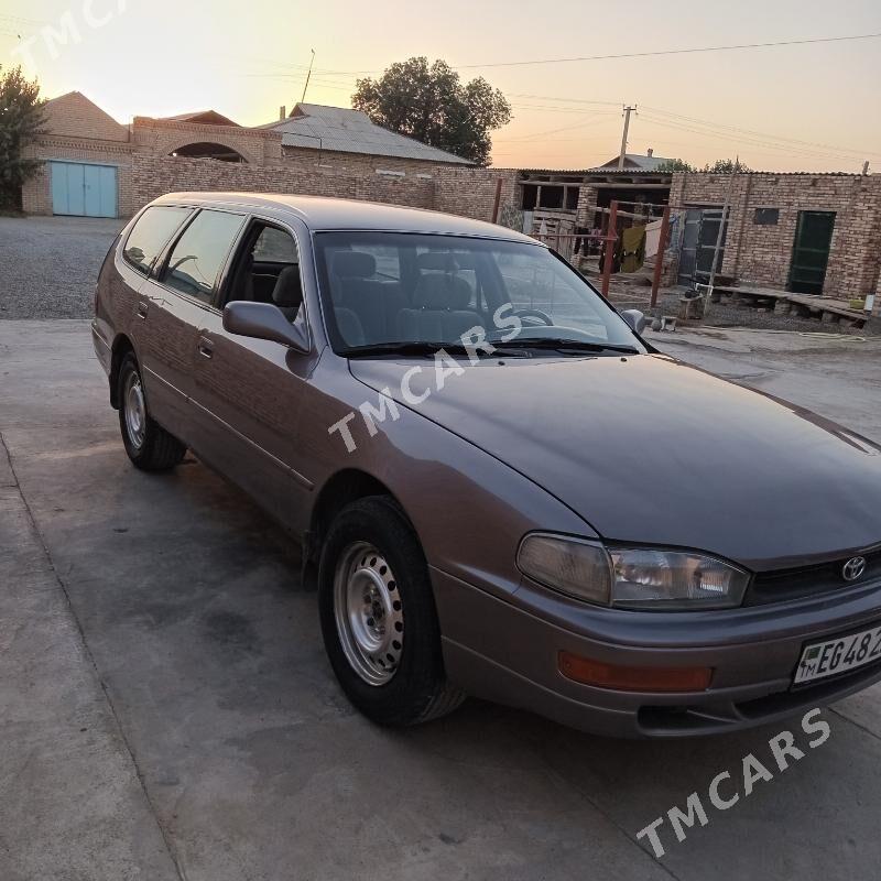 Toyota Camry 1992 - 75 000 TMT - Байрамали - img 5