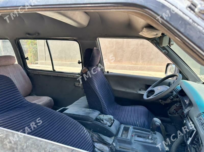 Toyota Hiace 1989 - 20 000 TMT - Ёлётен - img 2