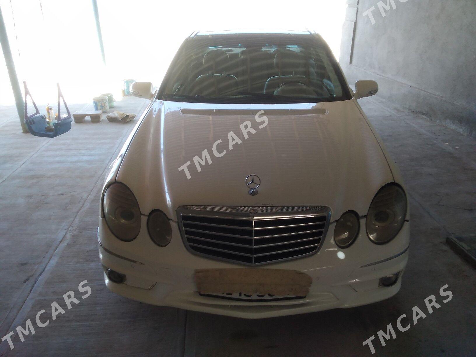 Mercedes-Benz E320 2002 - 120 000 TMT - Baýramaly - img 4
