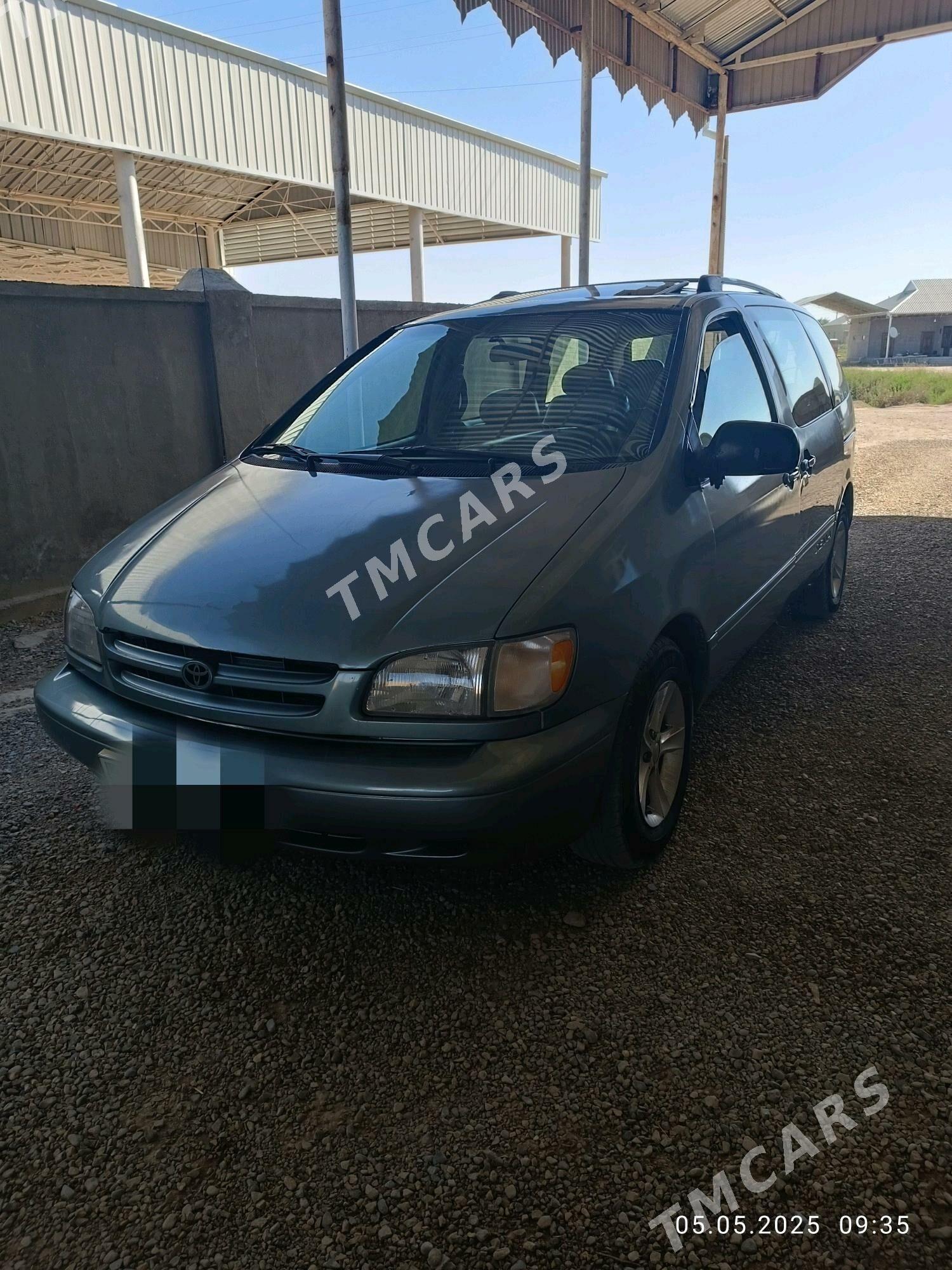 Toyota Sienna 1999 - 135 000 TMT - Murgap - img 3