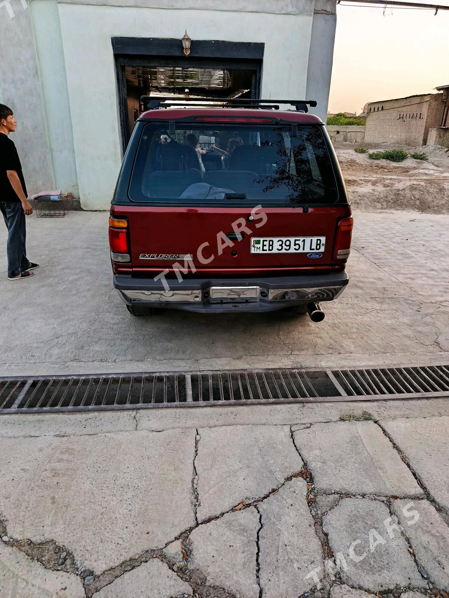 Ford Explorer 1997 - 55 000 TMT - Туркменабат - img 4