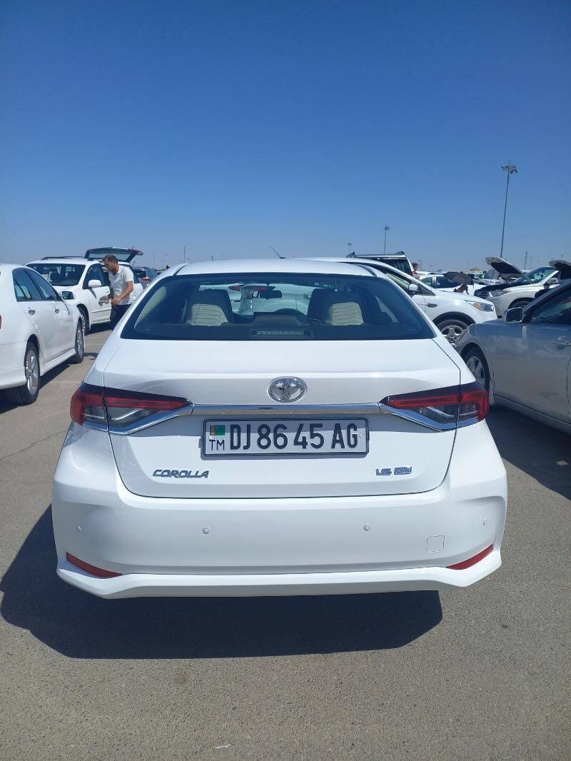 Toyota Corolla 2021 - 290 000 TMT - Aşgabat - img 2