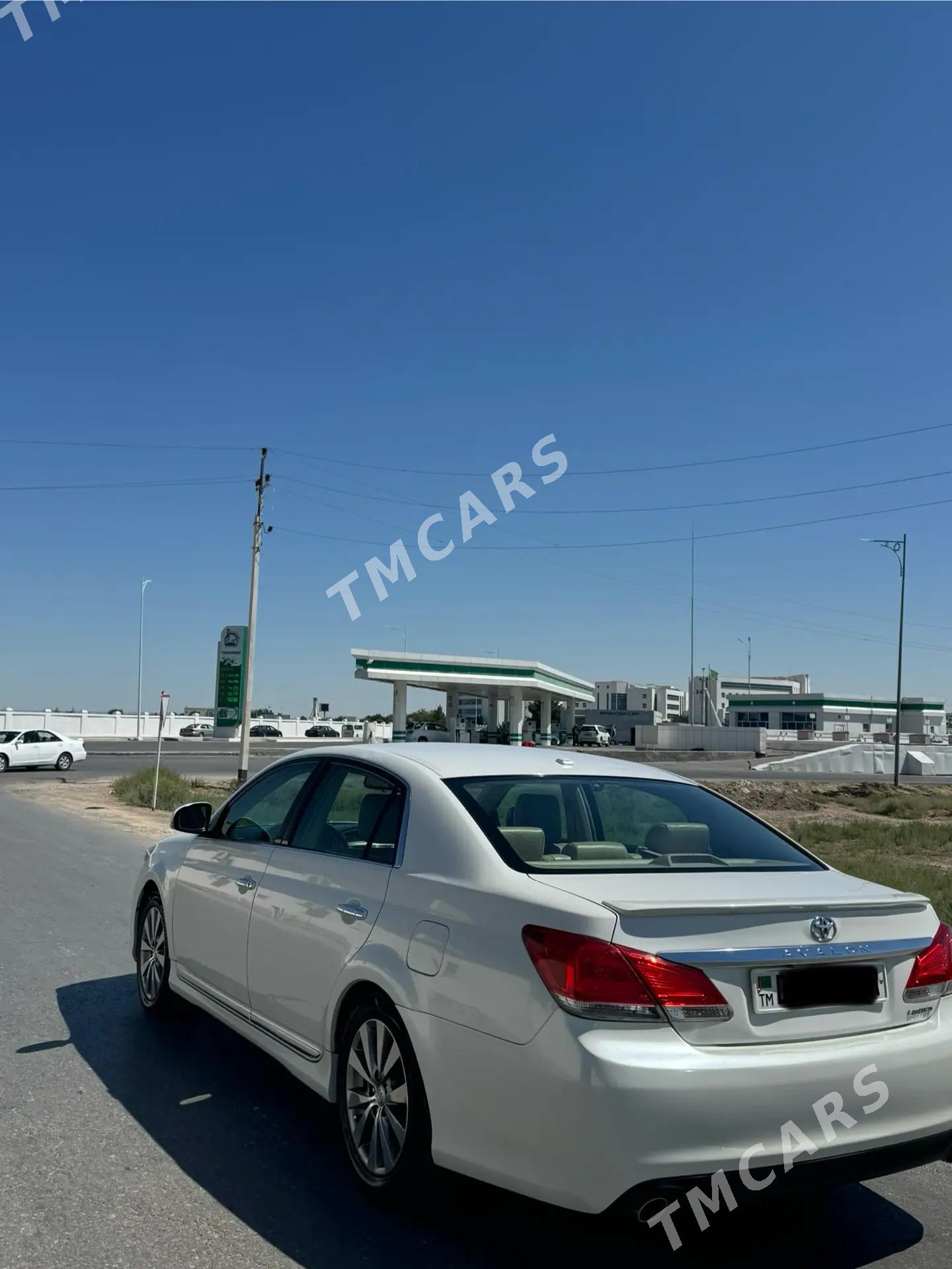 Toyota Avalon 2011 - 300 000 TMT - Туркменабат - img 2