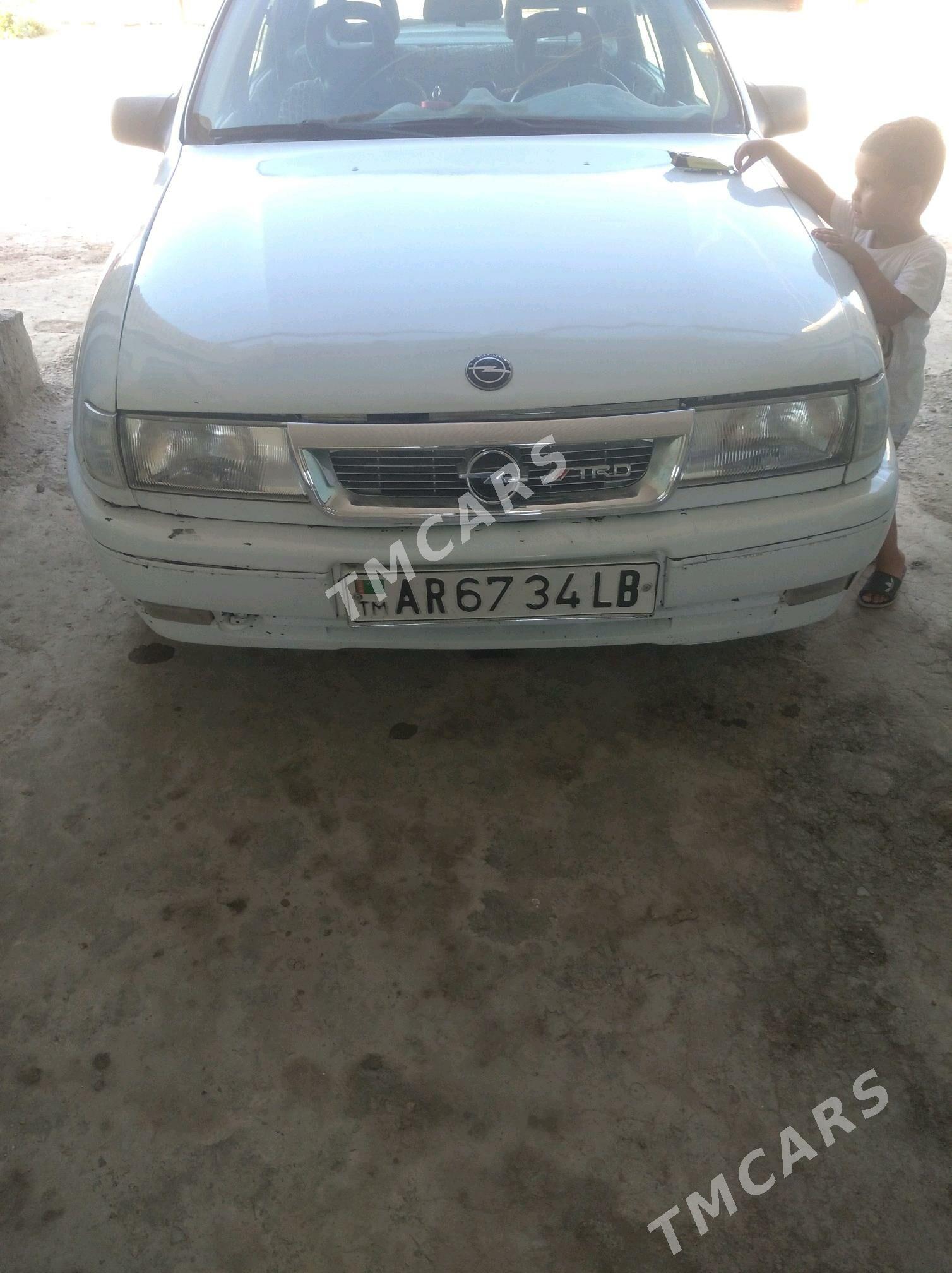 Opel Vectra 1989 - 28 000 TMT - Çärjew - img 2