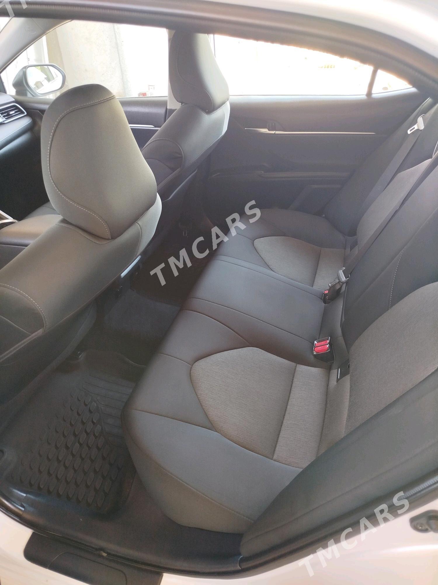 Toyota Camry 2021 - 285 000 TMT - Мургап - img 3