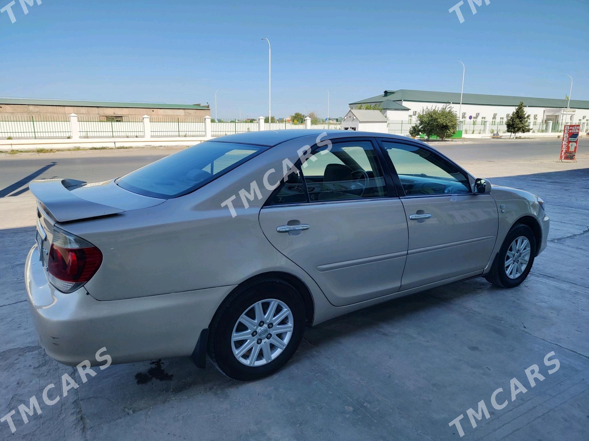 Toyota Camry 2005 - 160 000 TMT - Мары - img 4