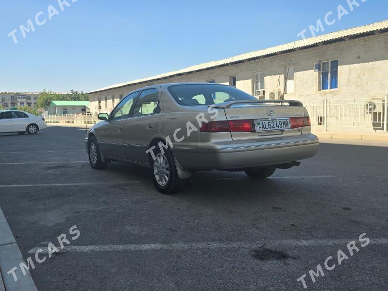 Toyota Camry 2001 - 175 000 TMT - Мары - img 4