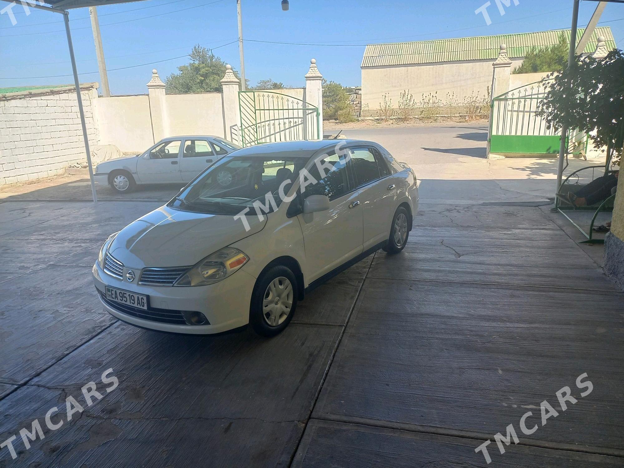 Nissan Versa 2011 - 133 000 TMT - Aşgabat - img 2