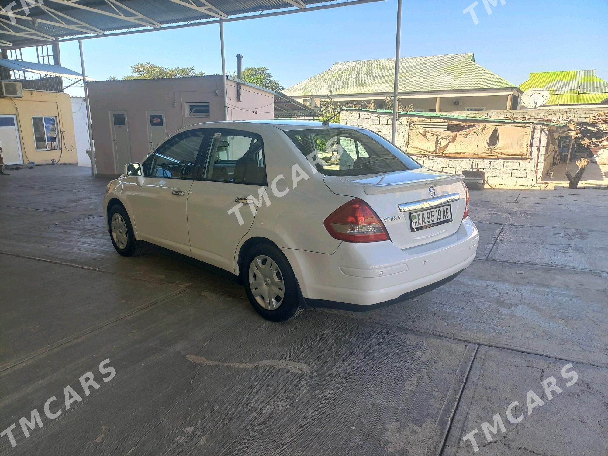 Nissan Versa 2011 - 133 000 TMT - Aşgabat - img 3
