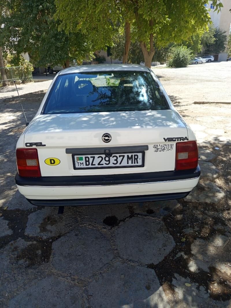Opel Vectra 1990 - 35 000 TMT - Байрамали - img 2